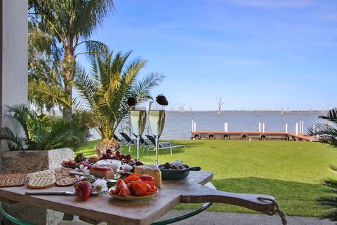 Mulwala 105 - St Kilda Accommodation 1