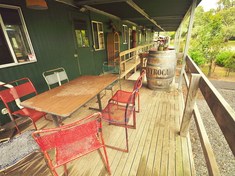 Nyroca Campsite & Group Accommodation - St Kilda Accommodation 1