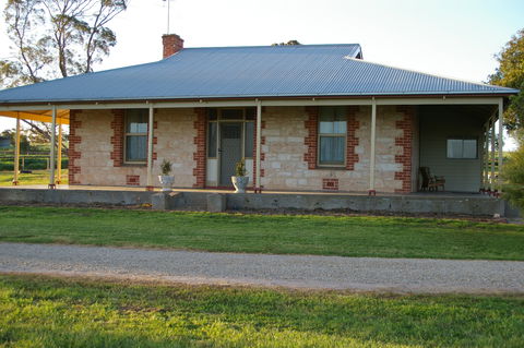 Porosa Ridge - St Kilda Accommodation 0