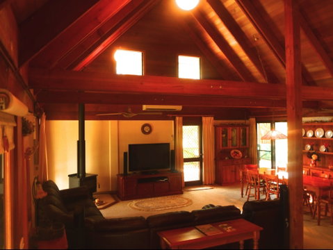 Silverpoint Accommodation - St Kilda Accommodation 0