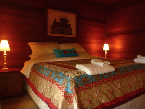 Silverpoint Accommodation - St Kilda Accommodation 2