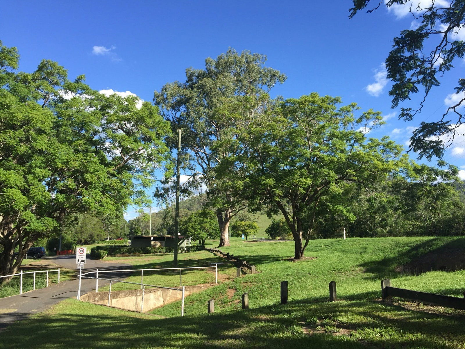 Somerset Dam QLD St Kilda Accommodation