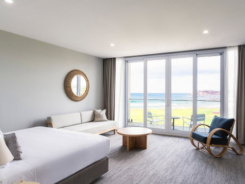 Abode Malua Bay - St Kilda Accommodation 1