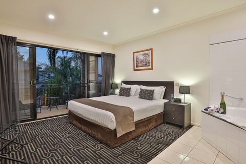 Aquarius Apartments - St Kilda Accommodation 2