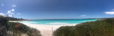 Barefoot Beach House - St Kilda Accommodation 0