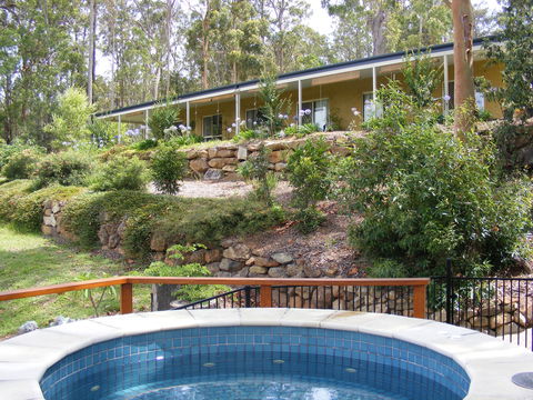 Bed And Breakfast At Wallaby Ridge - St Kilda Accommodation 0