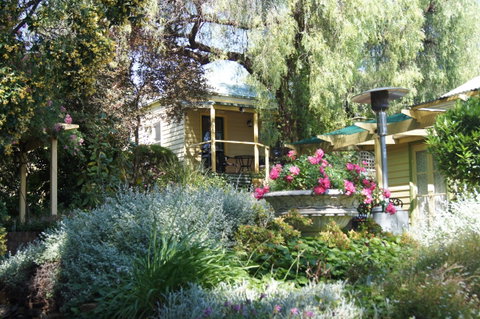 Bendigo Cottages Bed And Breakfast - St Kilda Accommodation 0