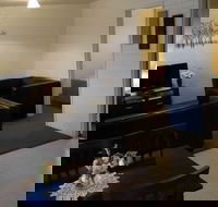 BJs Short Stay Apartments - St Kilda Accommodation