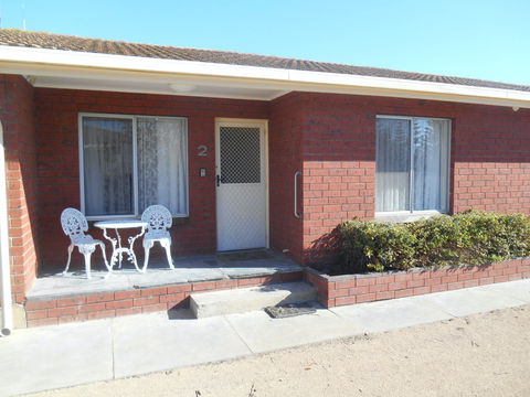 Clan Ranald Holiday Unit 2 - St Kilda Accommodation 0