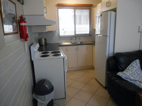 Clan Ranald Holiday Unit 2 - St Kilda Accommodation 1