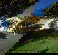 Crystal Blue - St Kilda Accommodation