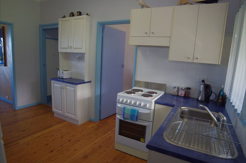 Crystal Blue - St Kilda Accommodation 2