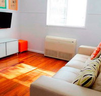 Ella May Holiday Flats - St Kilda Accommodation