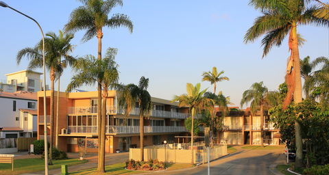 Jadran Motel And El Jays Holiday Lodge - St Kilda Accommodation 0