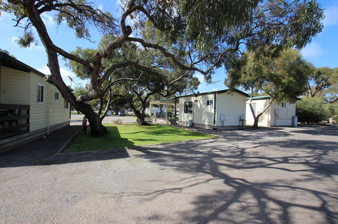 Minlaton Caravan Park - St Kilda Accommodation 2