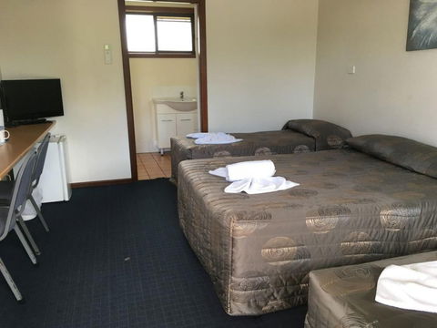 Palm Valley Motel And Home Village - St Kilda Accommodation 0