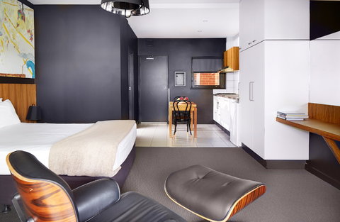 Riverview Hotel - St Kilda Accommodation 2