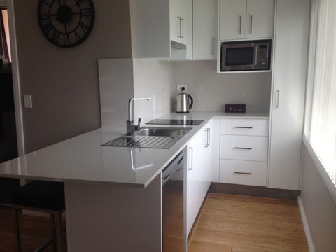 Shellharbour Village Escape - St Kilda Accommodation 1