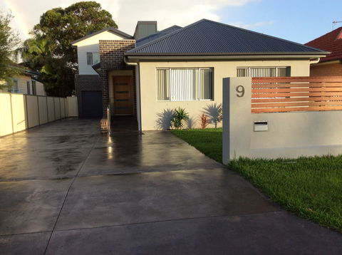 Shellharbour Village Escape - St Kilda Accommodation 2