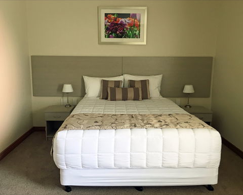 Silver Sands Resort - St Kilda Accommodation 1