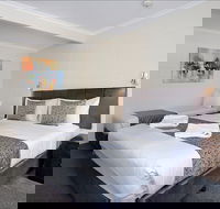 Victor Harbor City Inn - St Kilda Accommodation