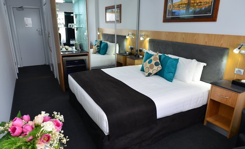 Waikerie Hotel Motel - St Kilda Accommodation 0