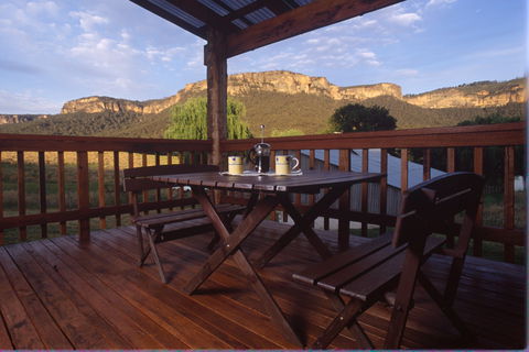 Woolshed Cabins - St Kilda Accommodation 1