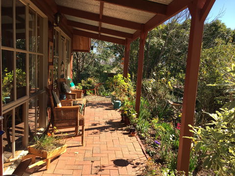 Artscape Cottage Beechworth - St Kilda Accommodation 1
