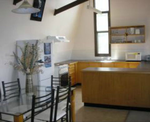 Bogong Heights - St Kilda Accommodation 0