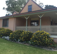 Carinya Cottage Holiday House - St Kilda Accommodation