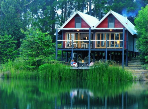 Cloudlake Mountain Retreat - St Kilda Accommodation 0