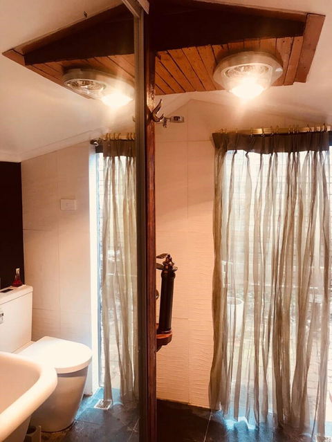 Cootamundra, Australia Rural Accommodation - St Kilda Accommodation 1