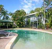 Coral Beach Noosa Resort - St Kilda Accommodation