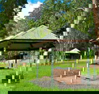 Gloucester River campground and picnic area - St Kilda Accommodation