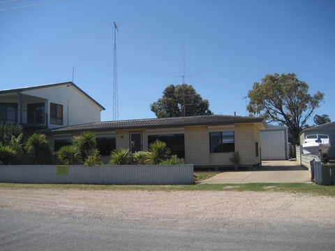 Harry's - St Kilda Accommodation 0