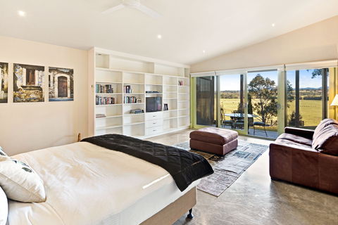 I Villini Estate - St Kilda Accommodation 1