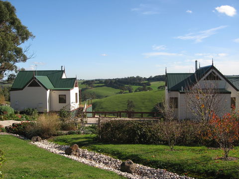 Loves Lane Cottages - St Kilda Accommodation 1