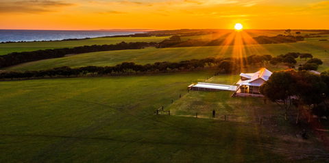 Mistere On Kangaroo Island - St Kilda Accommodation 1