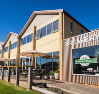 Port Campbell Hostel and Brewpub