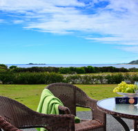 Sisters Beach Retreat - St Kilda Accommodation