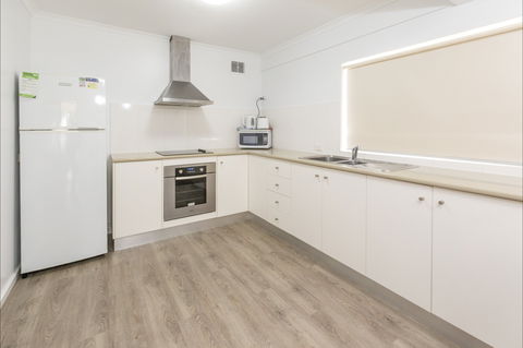 Spalding Lodge Unit 16 - St Kilda Accommodation 2