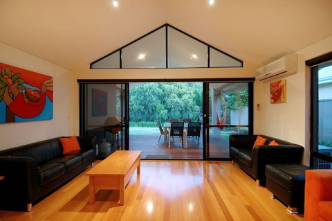 The Sanctuary - St Kilda Accommodation 0