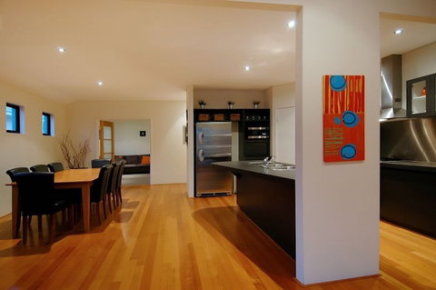 The Sanctuary - St Kilda Accommodation 2
