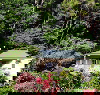 The Falls Montville - St Kilda Accommodation