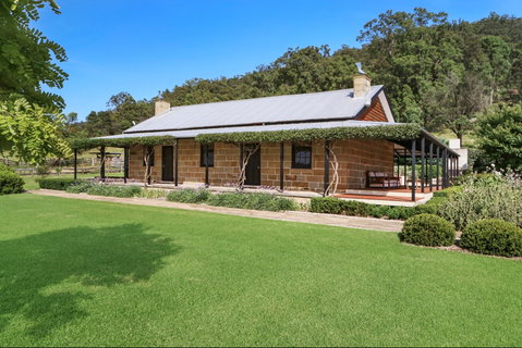 The Glen - St Kilda Accommodation 0