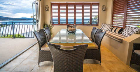 Villa Jasper Bay Of Fires - St Kilda Accommodation 0