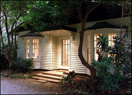 Lochiel Luxury Accommodation - St Kilda Accommodation 4