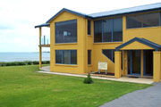 Port Fairy Getaway - St Kilda Accommodation 0
