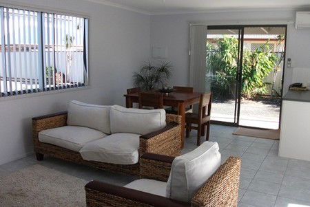 Alexandra Lodge Bundaberg - St Kilda Accommodation 2