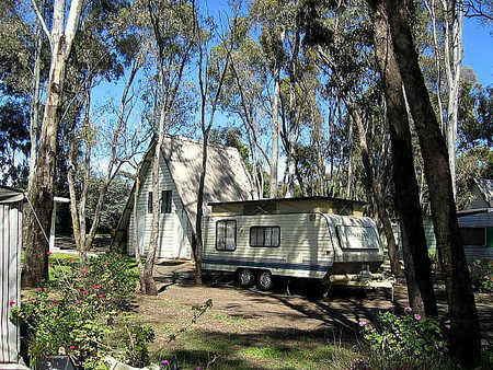 A Line Holiday Village - St Kilda Accommodation 3